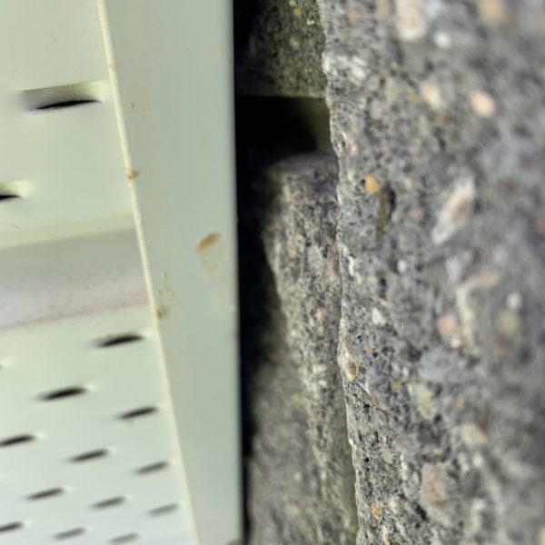 soffit gap